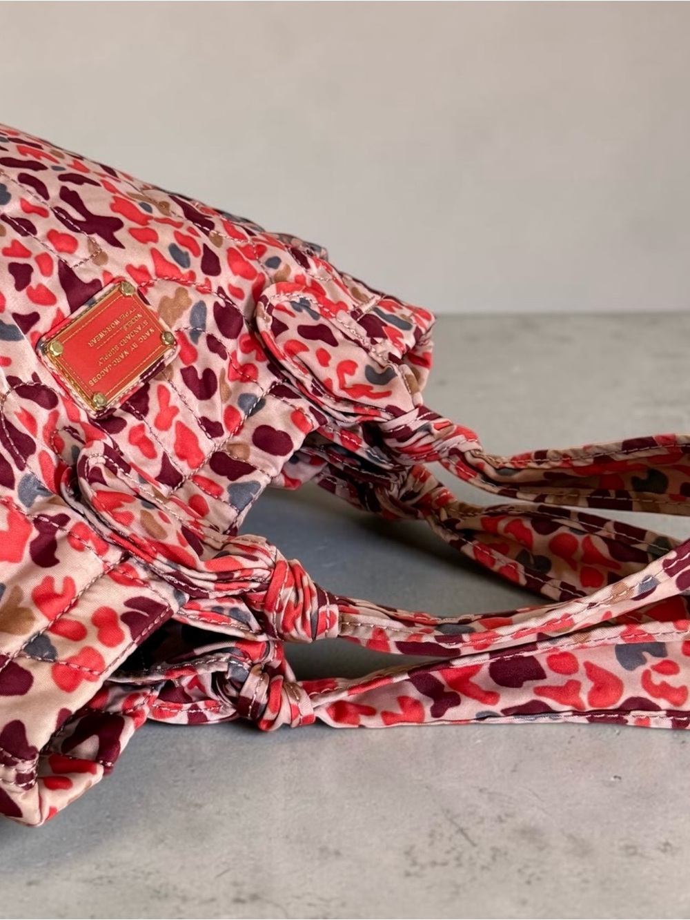 Marc Jacob’s Quilted Nylon Pink Leopards Print Tote Bag - Picture 8 of 14